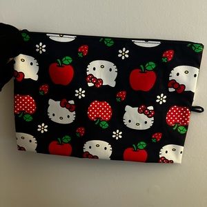 Baggu Hello Kitty and Friends Go Pouch